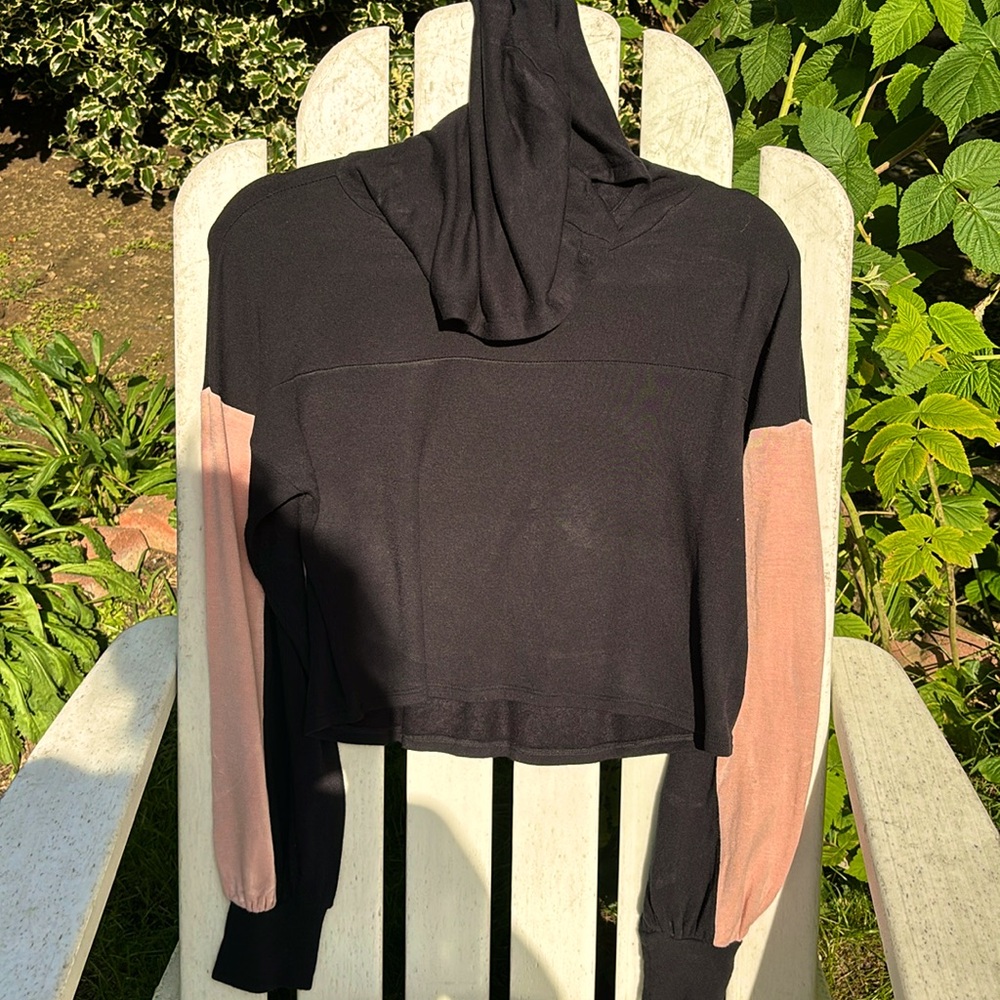 DAMO women’s blazer with long sleeves